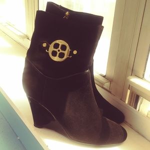 Iman women's ankle suede wedge boot Sz 11m